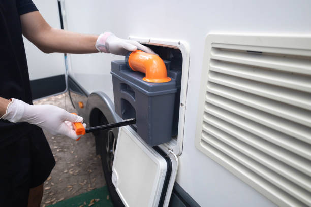 Best Affordable portable toilet rental  in Tulare, CA